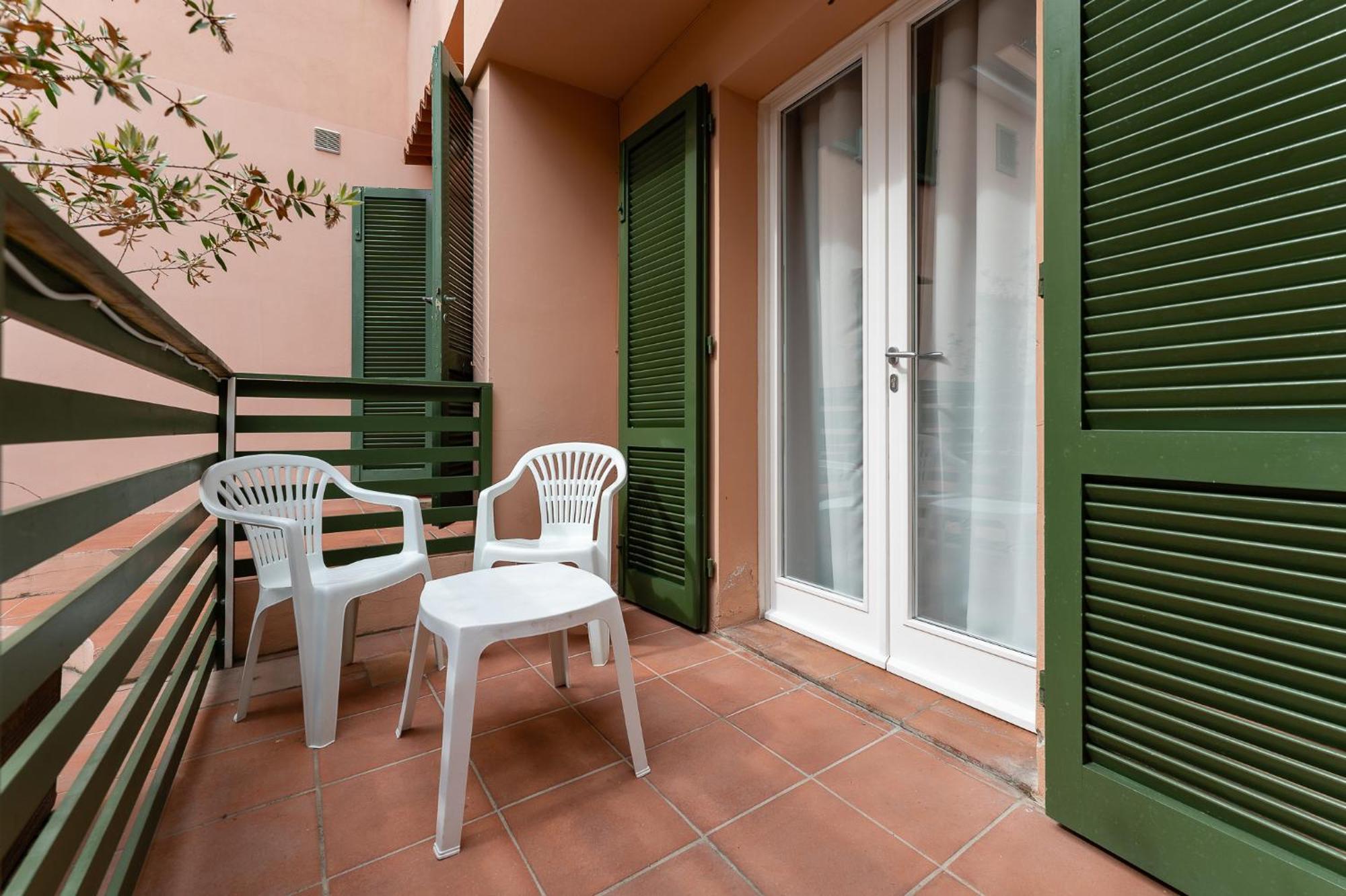 Hotel Delfino Procchio  Exterior photo